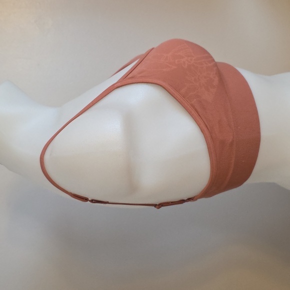 2 Patagonia Sports Bras - Picture 5 of 16